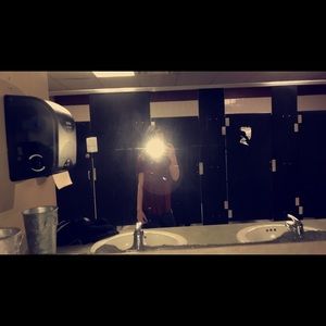 Meet your Posher, Hollis